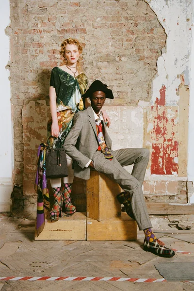 Look 17